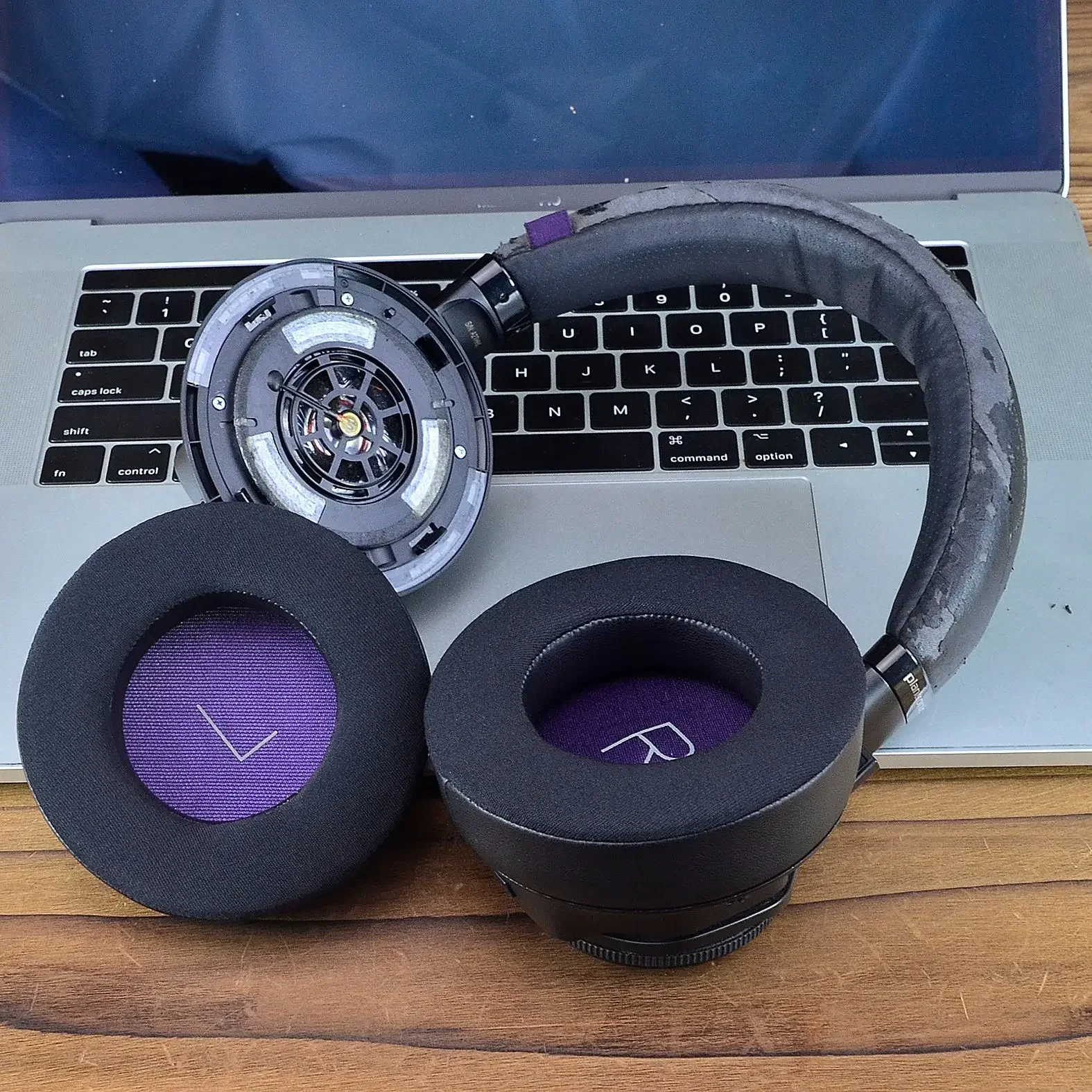 Voor Plantronics BackBeat Pro  - Cooling Pillow Gel recensie en prijs