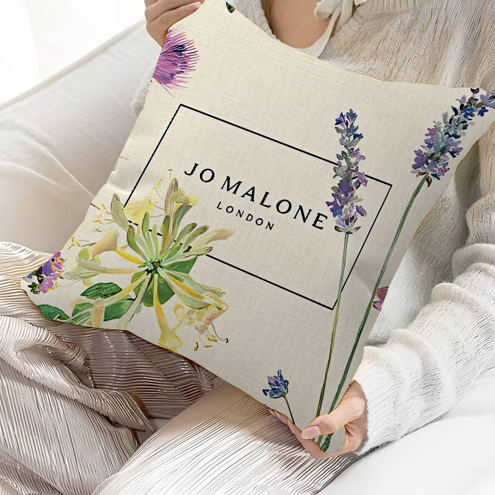 J-Jo M-Malone L-LOGO Kussenhoe - Home Textiles Logo recensie en prijs